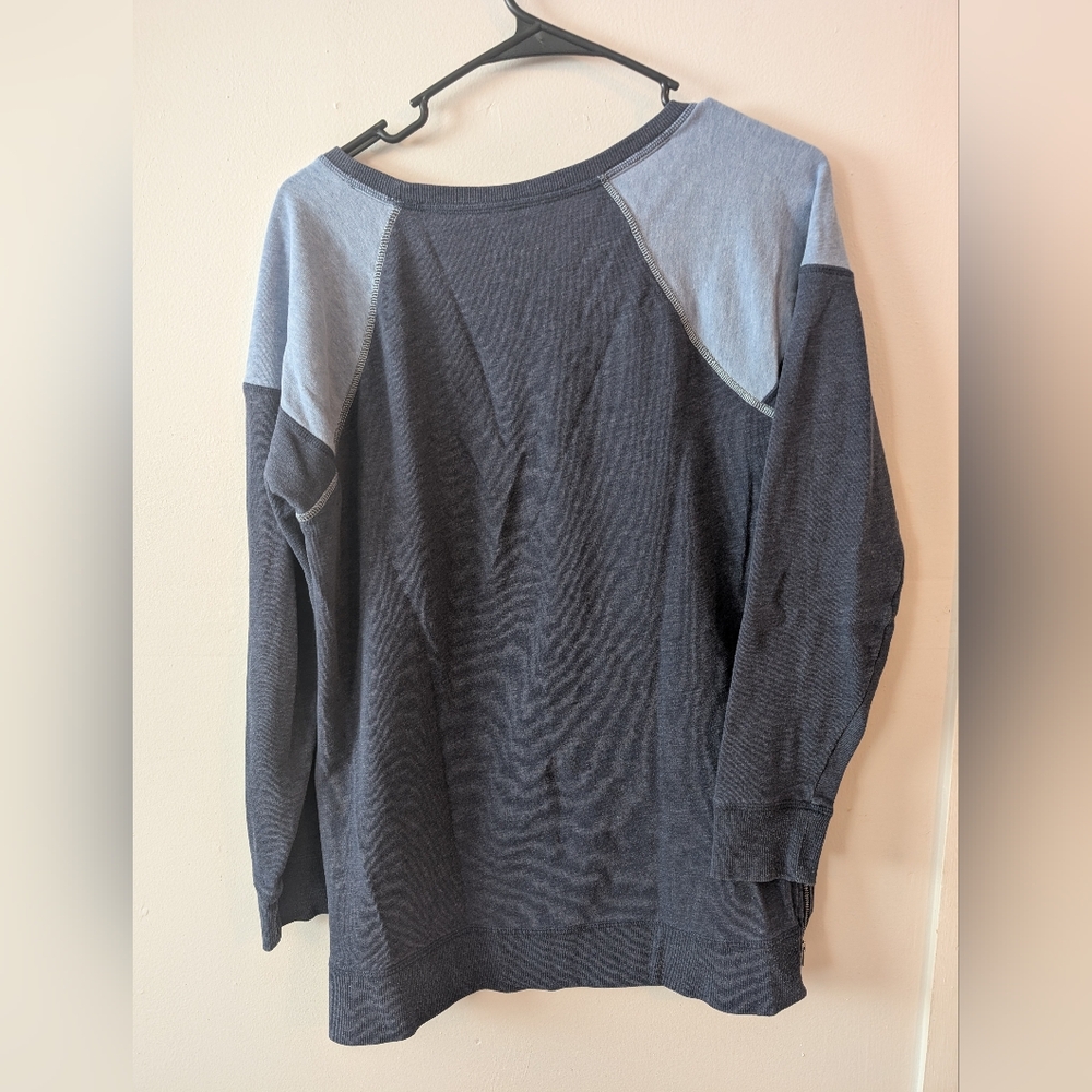 3 For $12 Clearance Victoria's Secret PINK Womens Cotton Sweatshirt - Picture 4 of 5